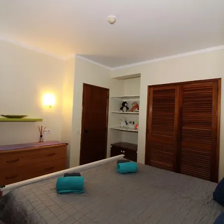 Appartement Mikas Center *